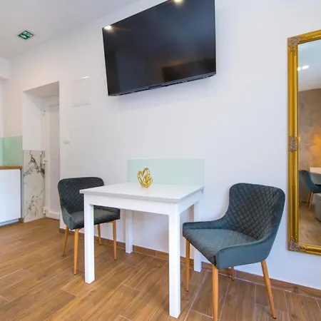Luxury 2 Apartment