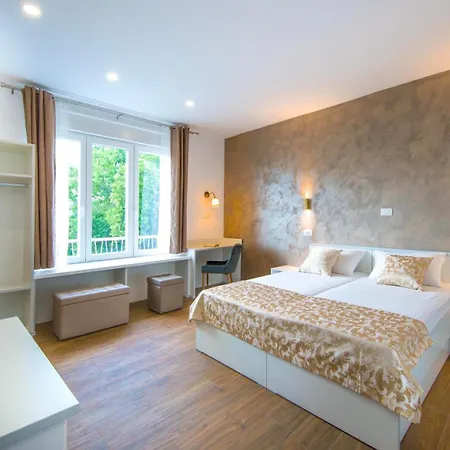 Luxury 2 Apartment
